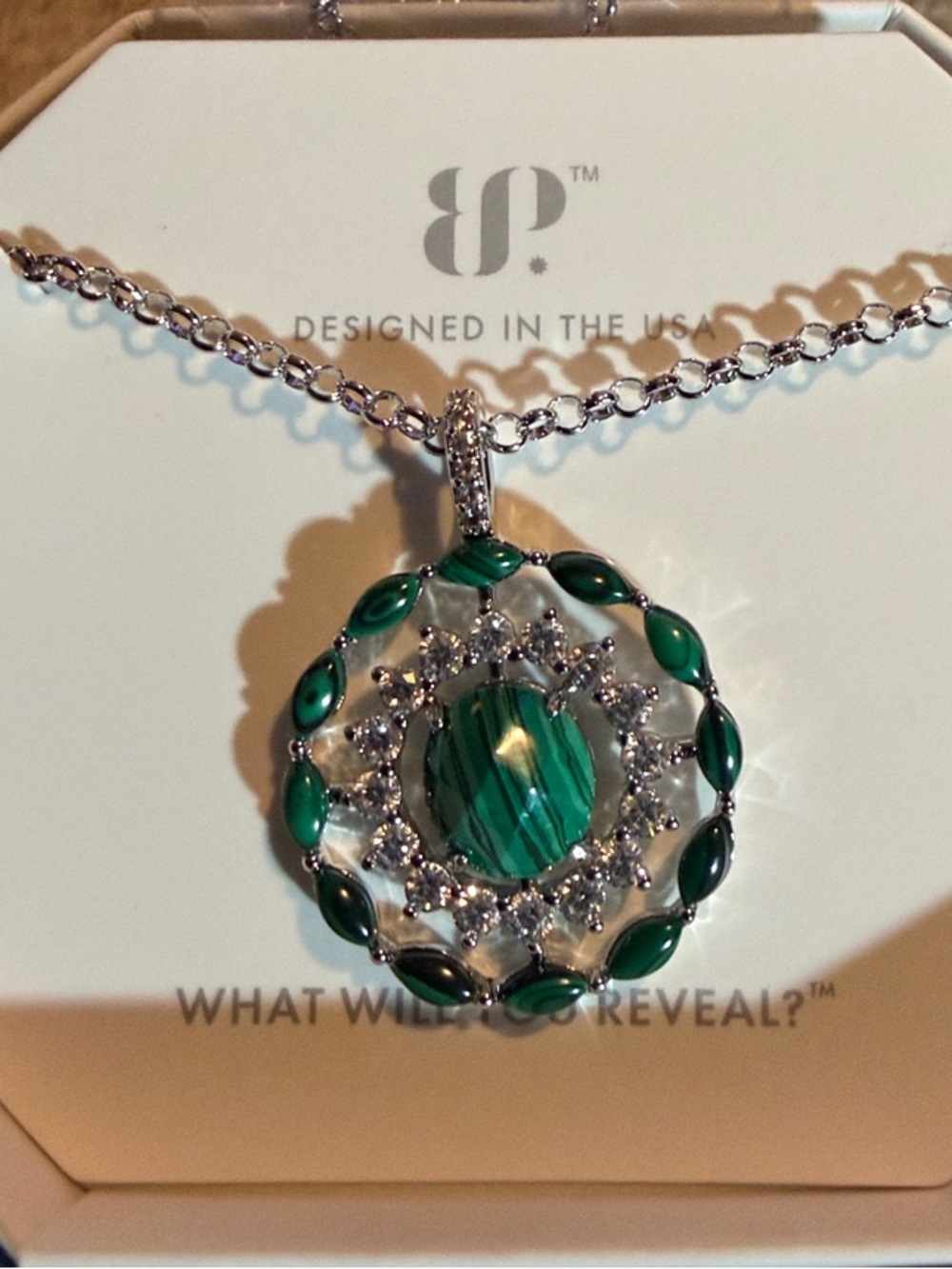 “The Mandala “ malachite magnesite Rhodium plating 18”+2.5”ext.